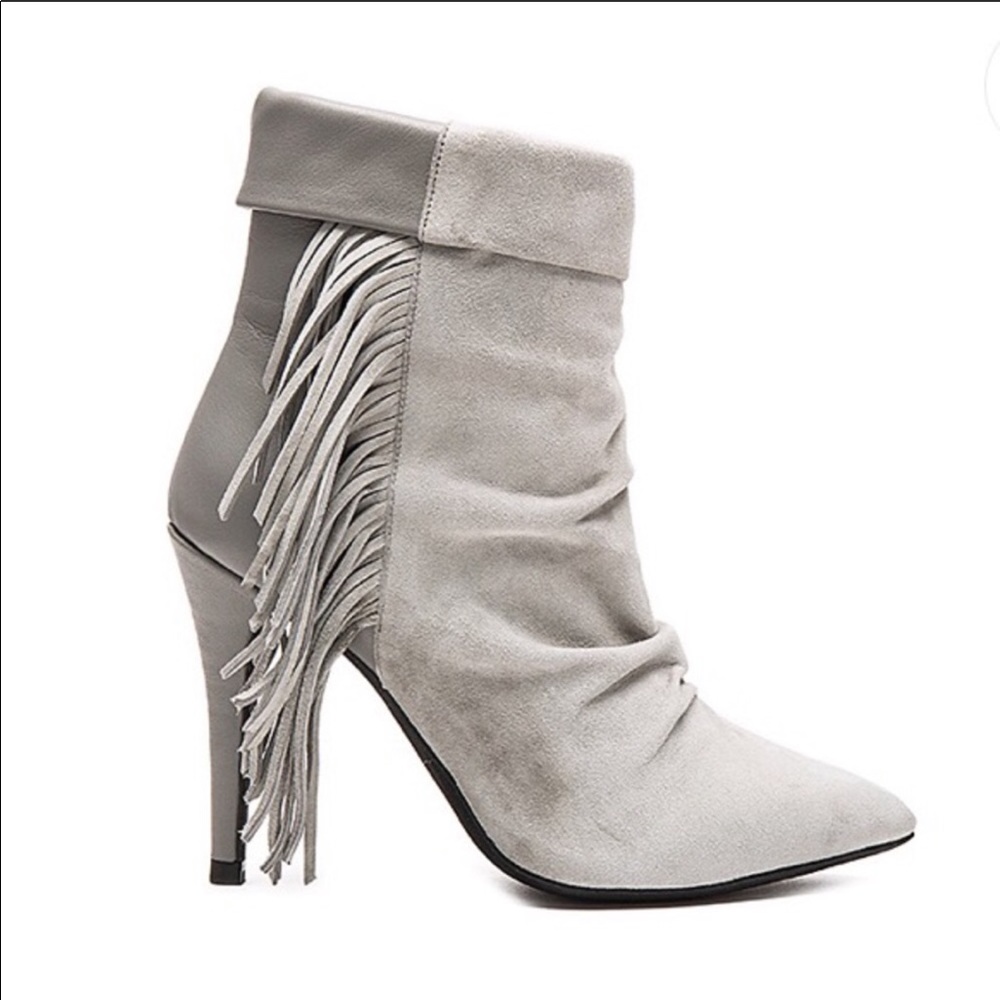 NWOB RAYE Jessie Grey Suede Leather Fringe Booties